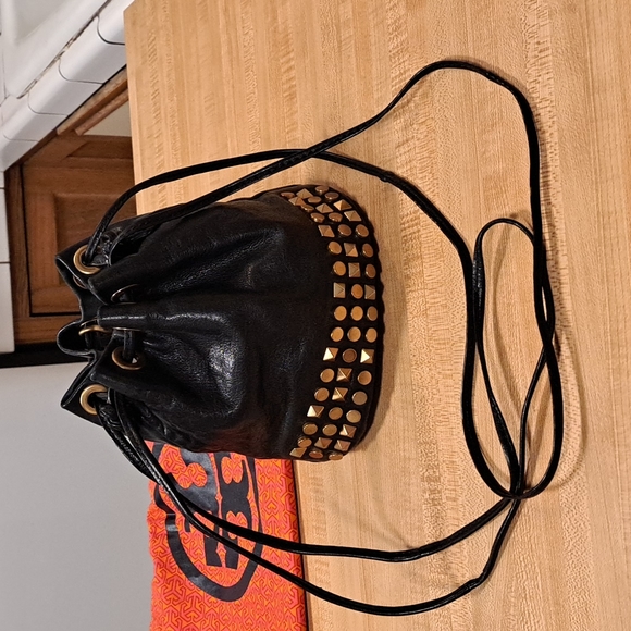Tory Burch Handbags - Vintage Tory Burch Leather Bag